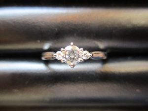 大吉 武蔵小金井店 ダイヤ プラチナリングの画像です。