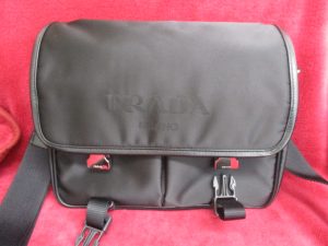 プラダ　買取　青森市