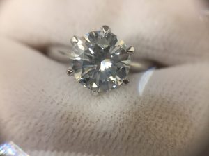 やっぱりダイヤを売るなら買取専門店大吉羽曳野店！！