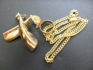 貴金属を売るなら、金が高価安定中の今がチャンスです。買取専門店大吉ゆめタウン中津店。