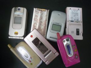 堺泉北の皆様、携帯電話の高価買取は泉北クロスモール店へ