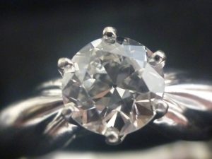 0.9ctダイヤモンドリング　お買取りしました。福岡市城南区大吉七隈四ツ角店です。