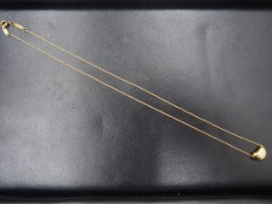 大吉鶴見店はティファニーのビーンペンダントをお買取り致しました。