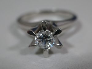 ダイヤモンド プラチナ 貴金属 ジュエリー 買取 買い取り 北九州市 小倉北区 魚町