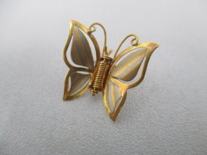 金のブローチの買取りなら大吉厚木ガーデンシティ店