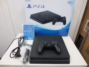 プレイステーション4 (PS4) のお買取りなら天神橋筋商店街の大吉へ