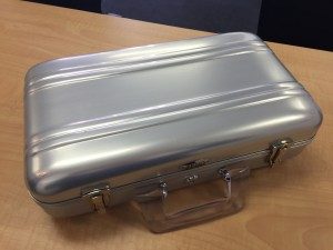  大吉エスモール鶴岡店ではゼロハリバートンも買取しています 