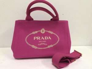 プラダ,買取,沖縄,北谷