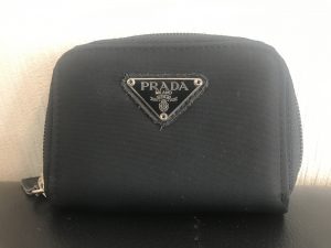 ブランドポーチ(PRADA,プラダ)を買取いたしました。大吉延岡店(宮崎)