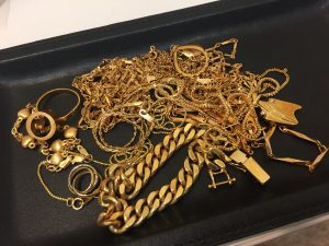 貴金属の買取はイオンタウン仙台泉大沢店にお任せください