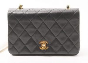 シャネル　ミニマトラッセ