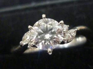 ダイヤモンドリングをお買取りしました。福岡市城南区大吉七隈四ツ角店です。