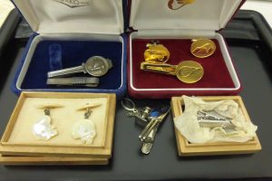 ネクタイピンやカフスボタンをお買取しました 大吉伊丹店