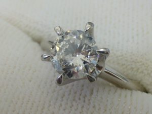 ダイヤモンドのお買取りを致しました。買取専門店大吉 延岡店(宮崎県)です。