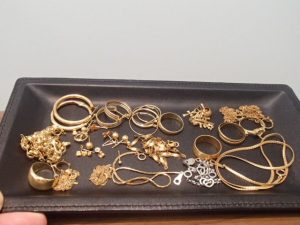貴金属の買取なら姶良市の大吉タイヨー西加治木店にお任せ下さい。