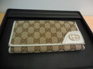 171128グッチの財布のお買取りは大吉大橋店へ。