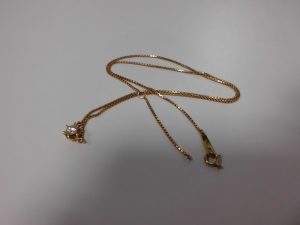 大吉大船店、切れたネックレスを買取りしました!