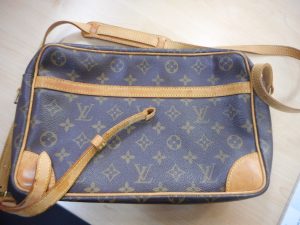 ヴィトン　買取　芦屋　甲南山手