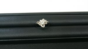 貴金属の高価買取なら大吉伊勢崎店!