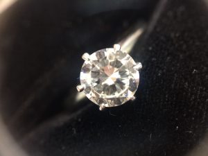 山形県でダイヤモンドの高価買取なら大吉エスモール鶴岡店におまかせ!!