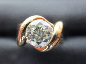 大吉小山店で買取したダイヤの画像です