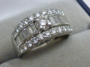 ダイヤモンドのついた指輪のお買取りいたしました。買取専門店大吉ゆめタウン中津店。
