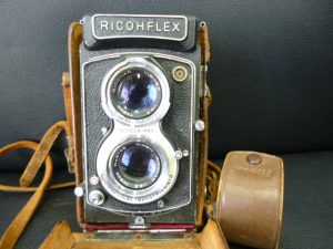 古くても新しくても、カメラのお買取り致します。買取専門店大吉ゆめタウン中津店です。