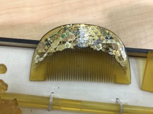 逗子・買取・大吉逗子店・生前整理・楽天リサーチ,ライカ,化粧品,口紅,カルティエ,ダンヒル,ライター、工具,マキタ,リョービ,紙幣,中国紙幣,銀製、食器、皿,ヴィトン,ケータイ、べっ甲,かんざし