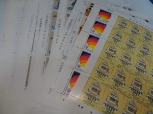 たくさんの切手をお買取り!大吉ミレニアシティ岩出店♪たくさんの切手をお買取り!大吉ミレニアシティ岩出店♪