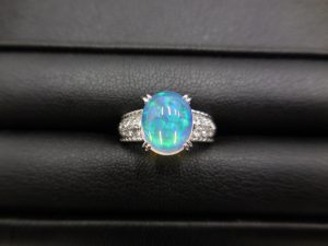 貴金属の買取なら大吉伊勢崎店へ