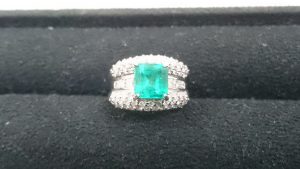 色石 ジュエリー,買取,沖縄,沖縄市