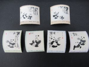 眠っている中国切手がお宝に！　大吉松山銀天街店です。