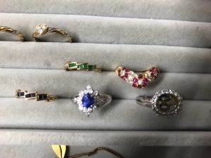 ジュエリー の高価買取はお任せ下さい！どんな状態でも買取ります！沖縄市 大吉沖縄胡屋店