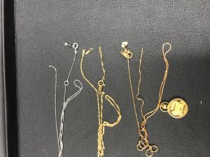 切れたネックレスの買取なら買取専門店　大吉　松山久万ノ台店までお越し下さい