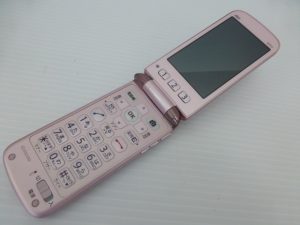 携帯電話(ガラケー)のお買取りを致しました。買取専門店大吉 延岡店(宮崎県)です。