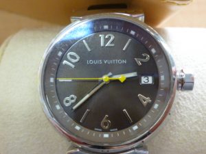 買取専門店大吉中津店で、ルイヴィトンブランドの時計の買取ました。