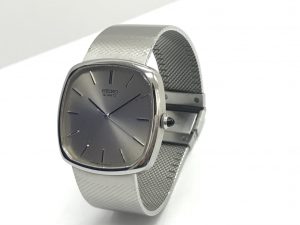 逗子・買取・大吉逗子店・生前整理・楽天リサーチ,ライカ,化粧品,口紅,カルティエ,ダンヒル,ライター、工具,マキタ,リョービ,紙幣,中国紙幣,銀製、食器、皿,ヴィトン,ケータイ、べっ甲,かんざし,時計.ジーショック -、象牙,麻雀、スワロフスキー、時計、ブランド 、セイコー