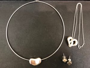 TIFFANYのネックレス・ピアスをお買取致しました！買取専門店 大吉 仙台泉大沢店です。