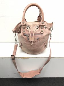 ダイヤ,逗子・買取・大吉逗子店・生前整理・楽天リサーチ,ライカ,化粧品,口紅,カルティエ,ダンヒル,ライター、工具,マキタ,リョービ,紙幣,中国紙幣,銀製、食器、皿,ヴィトン,ケータイ、べっ甲,かんざし,時計.ジーショック -、象牙,麻雀、スワロフスキー、時計、ブランド 、セイコー、バーバリー,バーバリーズ ,金券、カメラ、レンズ ダイヤモンド 、コーチ、シグネチャー、リング,酒,ヘネシー,ロレックス,ロレックス高価買取,ダイヤモンド 、コーチ