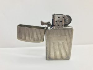 ジッポ,逗子・買取・大吉逗子店・生前整理・楽天リサーチ,ライカ,化粧品,口紅,カルティエ,ダンヒル,ライター、工具,マキタ,リョービ,紙幣,中国紙幣,銀製、食器、皿,ヴィトン,ケータイ、べっ甲,かんざし,時計.ジーショック -、象牙,麻雀、スワロフスキー、時計、ブランド 、セイコー、バーバリー,バーバリーズ ,金券、カメラ、レンズ ダイヤモンド 、コーチ、シグネチャー、リング,酒,ヘネシー,ロレックス,ロレックス高価買取,ダイヤモンド (1