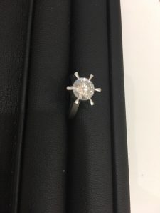 ダイヤモンドの高価買取は大吉あすみが丘ブランニューモール店へ♪