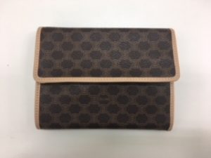 ブランド品売るなら大吉リバーサイド千秋店へ