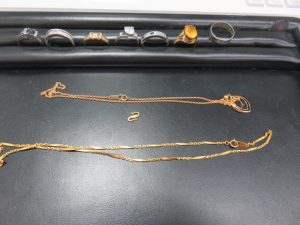貴金属　金　プラチナ　アクセサリーをお買取りさせて頂きました。