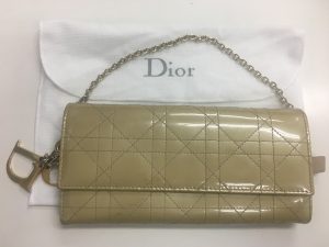 クリスチャンディオールのお財布をお買取！城南区の大吉七隈四ツ角店です。