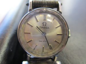 大吉 武蔵小金井店 オメガ レディース手巻き時計の画像です。