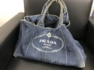 フェラガモ,逗子・買取・大吉逗子店・生前整理・楽天リサーチ,ライカ,化粧品,口紅,カルティエ,ダンヒル,ライター、工具,マキタ,リョービ,紙幣,中国紙幣,銀製、食器、皿,ヴィトン,ケータイ、べっ甲,かんざし,時計.ジーショック -、象牙,麻雀、スワロフスキー、時計、ブランド 、セイコー、バーバリー,ヴィトン、カメラ、レンズ ダイヤモンド 、コーチ、シグネチャー、カメラ。酒,ヘネシー,ロレックス,ロレックス高価買取,バングル 、バック