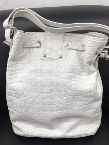 リュック,逗子・買取・大吉逗子店・生前整理・楽天リサーチ,ライカ,化粧品,口紅,カルティエ,ダンヒル,ライター、工具,マキタ,リョービ,紙幣,中国紙幣,銀製、食器、皿,ヴィトン,ケータイ、べっ甲,かんざし,時計.ジーショック -、象牙,麻雀、スワロフスキー、時計、ブランド 、セイコー、バーバリー,バーバリーズ ,金券、カメラ、レンズ ダイヤモンド 、コーチ、シグネチャー、リング,酒,ヘネシー,ロレックス,ロレックス高価買取,ダイヤモンド 、コーチ (1)