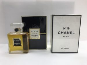 ダイヤ,逗子・買取・大吉逗子店・生前整理・楽天リサーチ,ライカ,化粧品,ギター,カルティエ,ダンヒル,ライター、シャネル,マキタ,リョービ,紙幣,中国紙幣,銀製、食器、皿,ヴィトン,ケータイ、べっ甲,かんざし,時計.ジーショック -、象牙,麻雀、スエルメス、時計、ブランド 、セイコー、ケリー,バーバリーズ ,金券、カメラ、レンズ ダイヤモンド 、コーチ、シグネチャー、リング,酒,ヘネシー,ロレックス,ロレックス高価買取,ダイヤモンド (1 (1