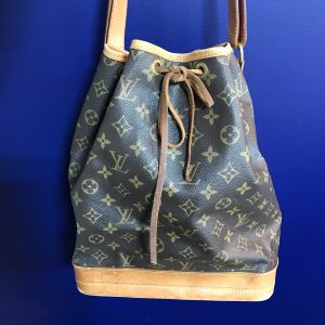 ヴィトン　バッグ　買取　買い取り　北九州市　小倉北区　魚町