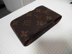 大吉アピタ富士吉原店、ヴィトンの手帳を買取りしました!